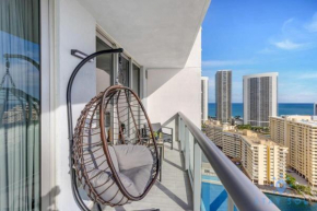 Infinite View Balcony Gym Amaizing Pool